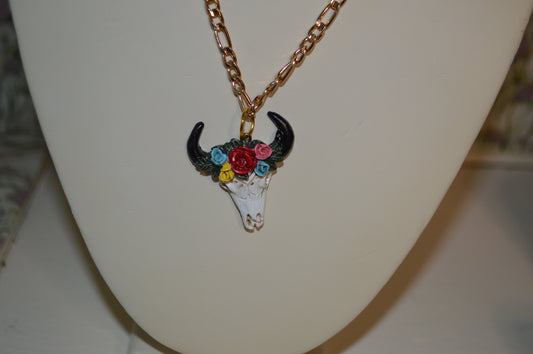 Floral Longhorn Necklace